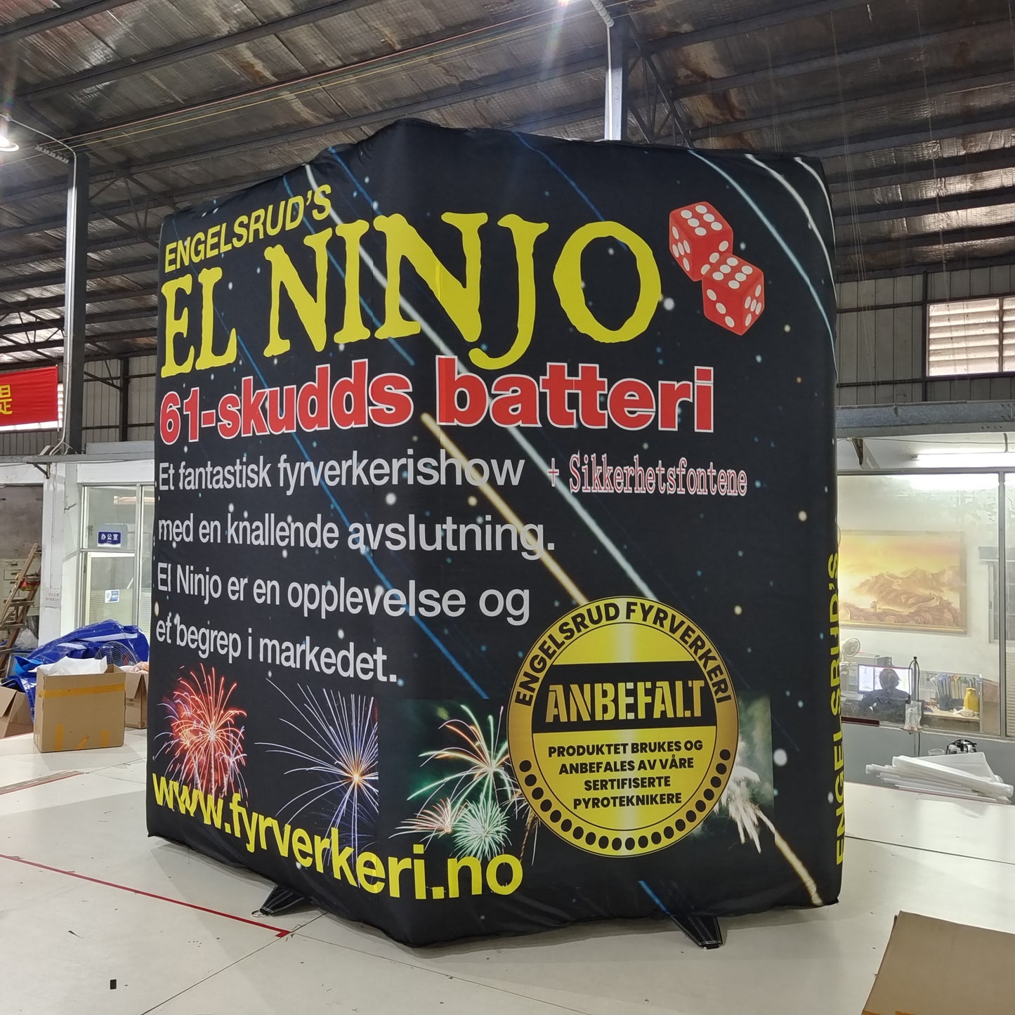 Inflatable Cubical Balloon For Marketing