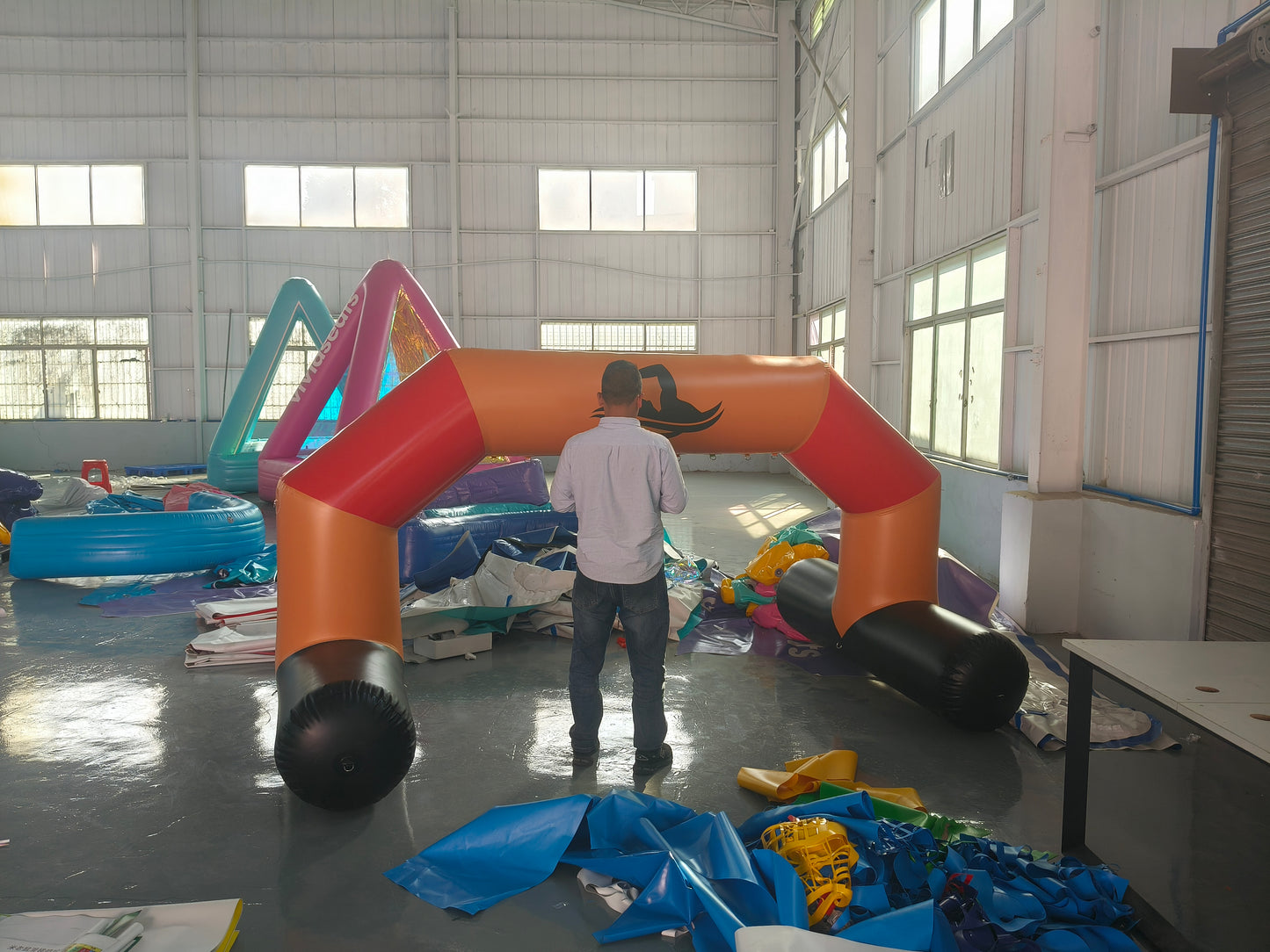 Custom Inflatable Floating Archway For Open Water Swimming
