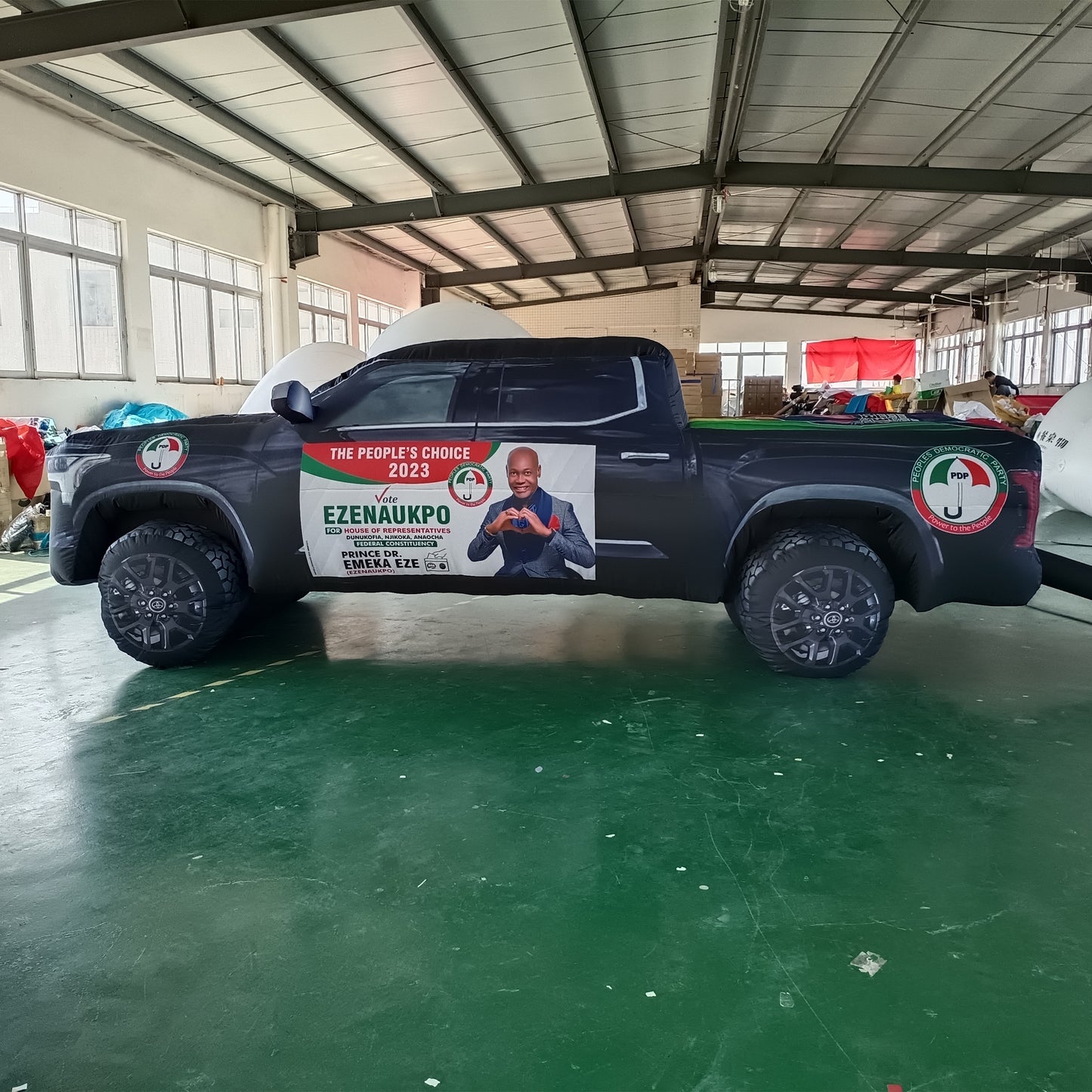 Inflatable Pickup Car Replica 1:1
