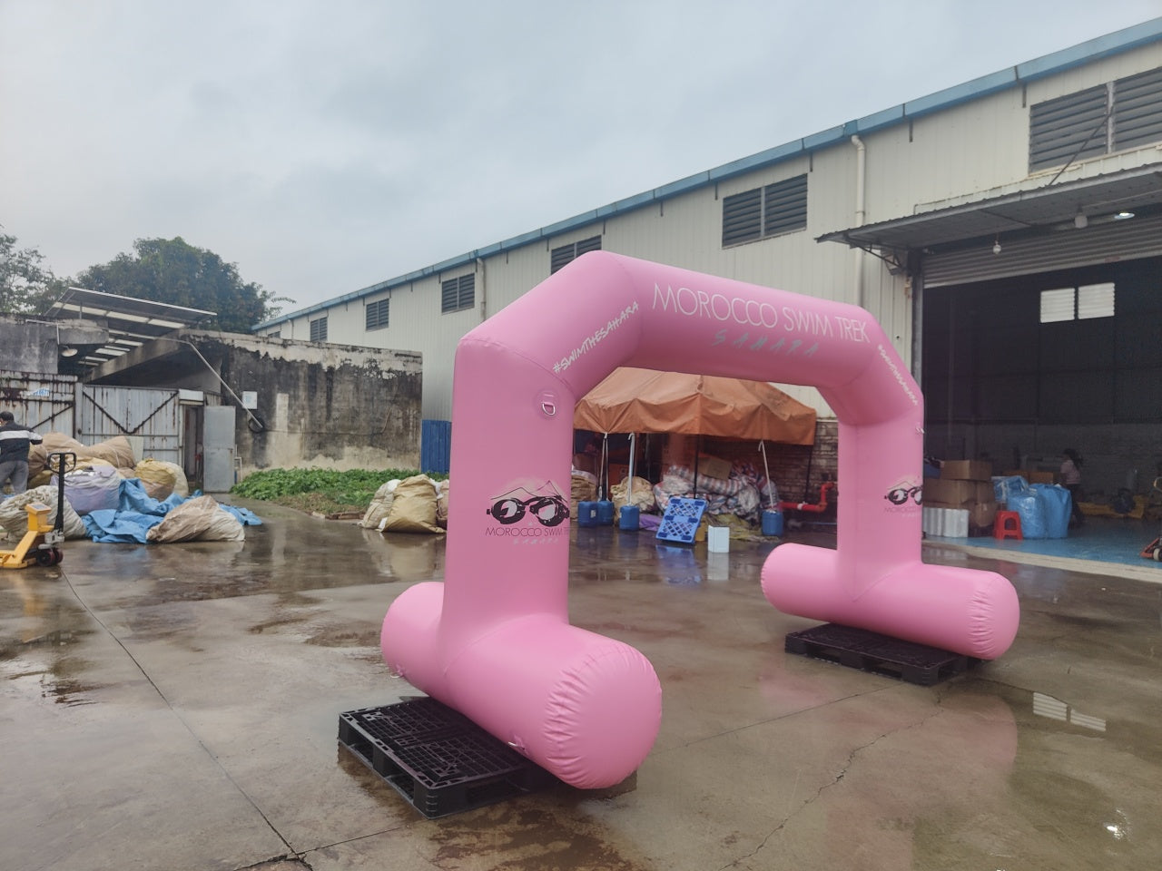 Floating Inflatable Archway For Open Water Swimming