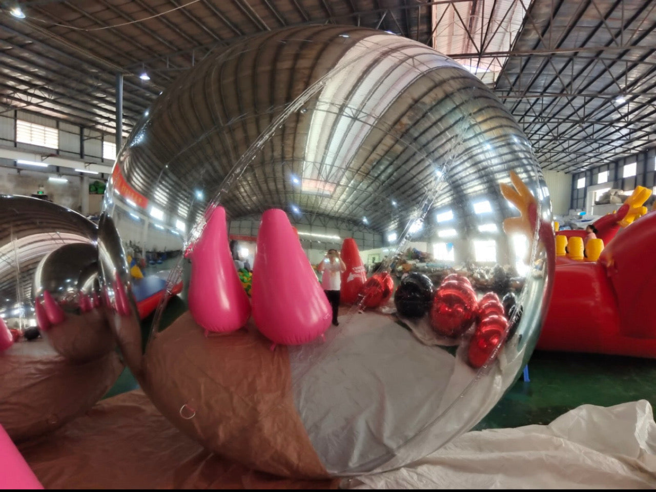 SILVER Inflatable Mirror Surface Balloon