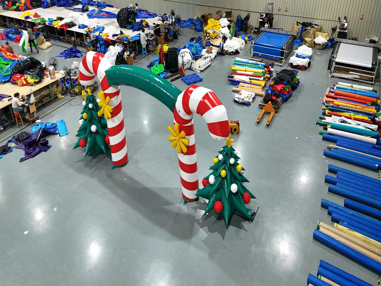 Inflatable Christmas arch festive decoration