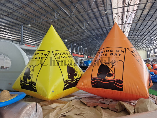 2.5m Inflatable Pyramid Saling Club Marker Buoys For Canada