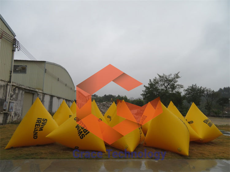 Inflatable pyramid Ultra Swim Race Mark Buoys